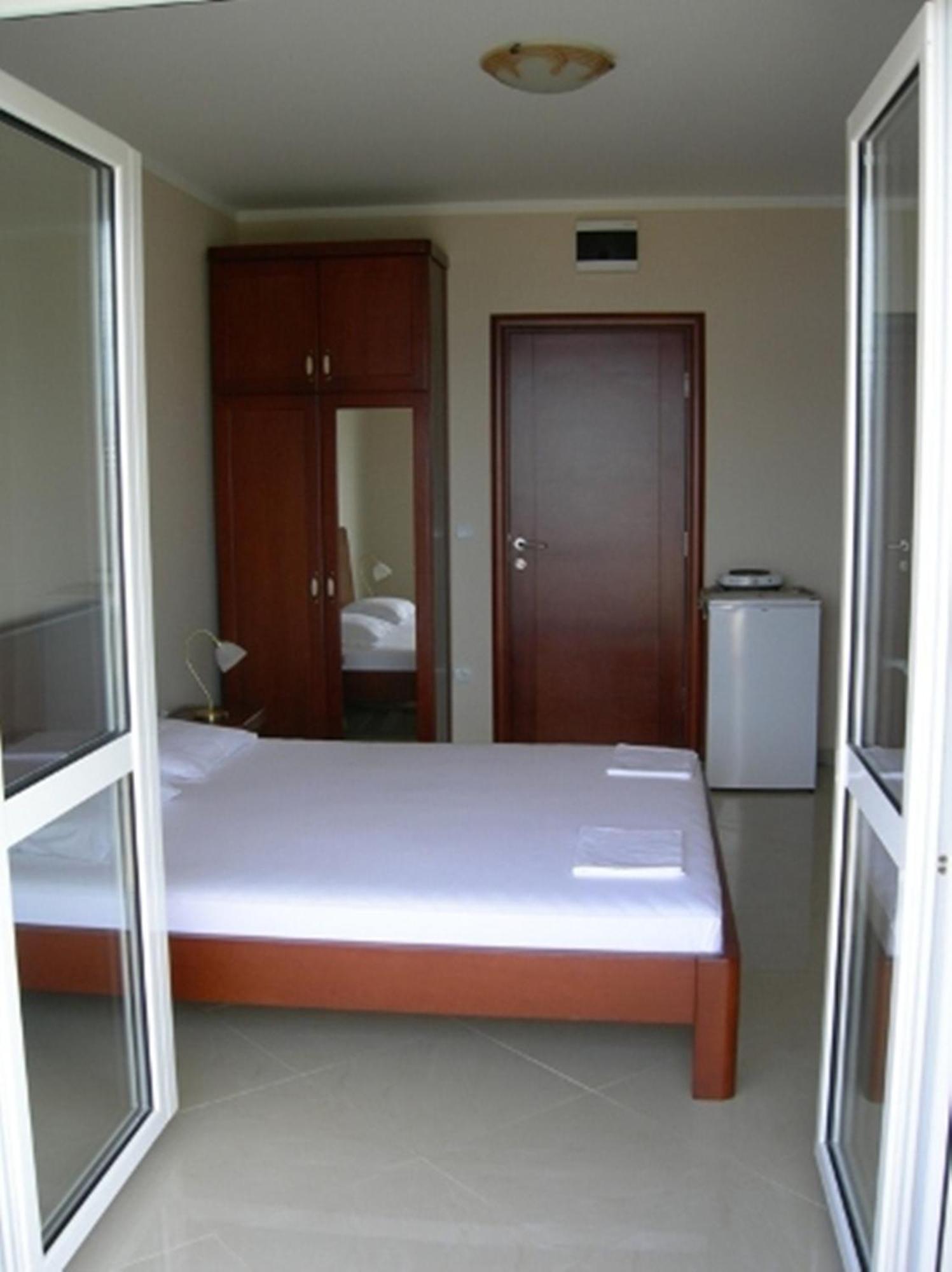 Guest House Villa Pastrovka Светі-Стефан Номер фото